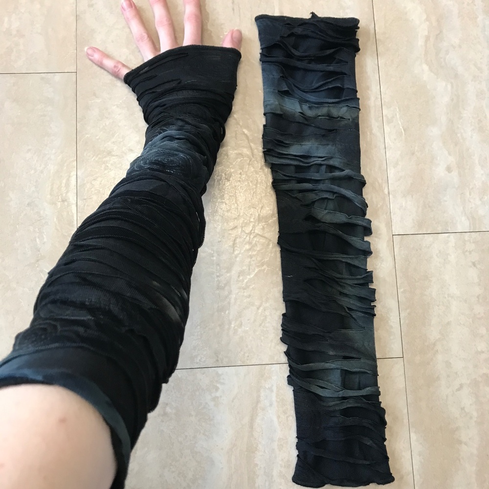 Mummy Bandage Gloves Black Lace Up Arm Warmers Halloween Costume Gray Zombie NEW - Picture 4 of 7
